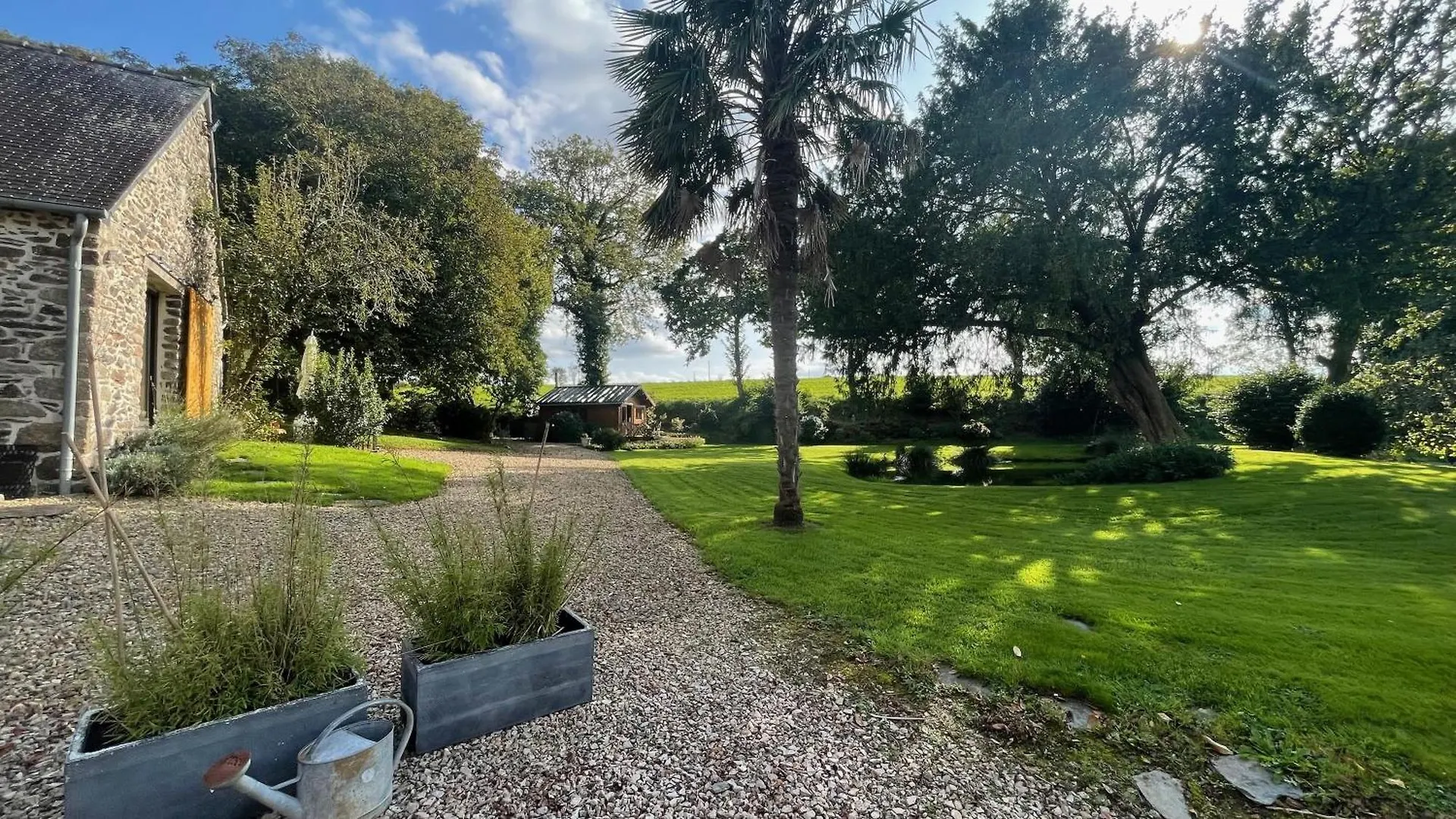 Chambres D'Hotes Les Tilleuls Poullaouen Bed & Breakfast