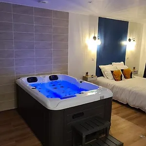  Love hôtel Aqua Reve France