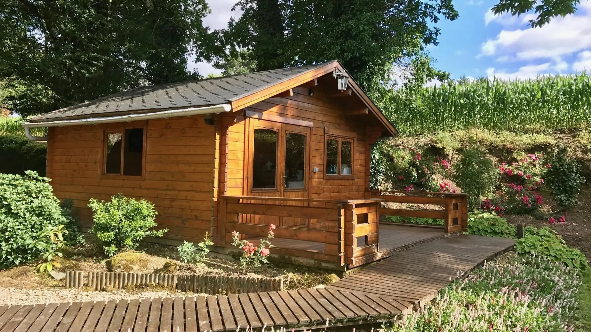 Nocleg ze śniadaniem Chambres D'Hotes Les Tilleuls Poullaouen